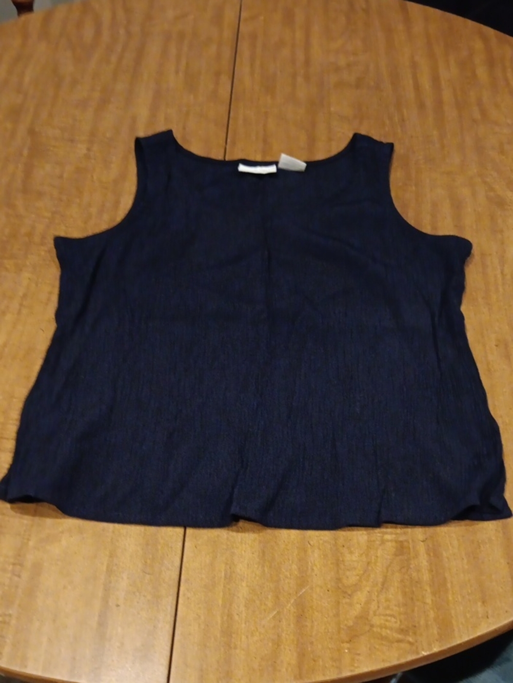 Jaclyn Smith Black Textured Sleeveless Tank